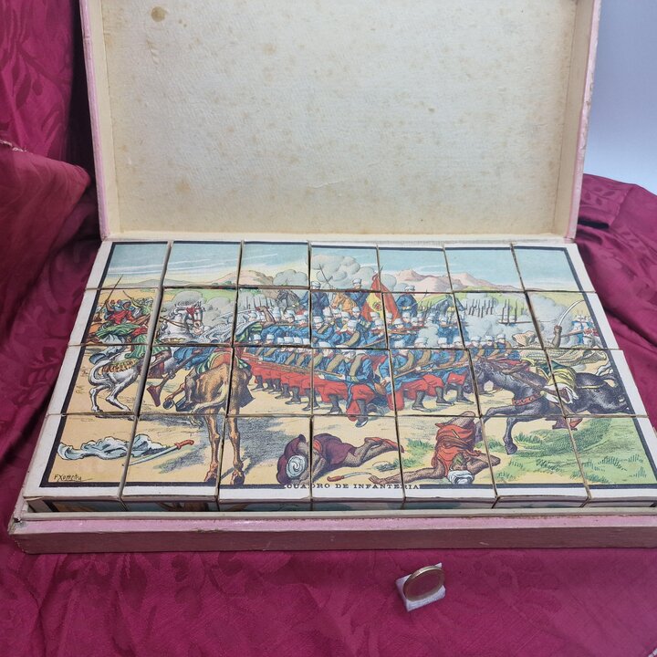 Gioco di Cubi Rompicapo Hijos de Paluzie, Battaglie della Guerra de Indipendenza Spagnola di F Xumetra, 28 Cubi, circa 1905