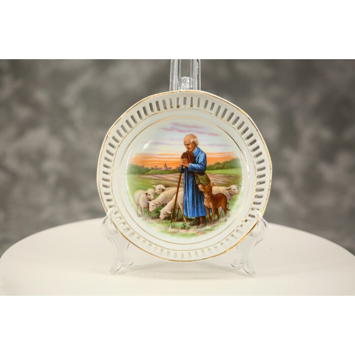 Reticulated porcelain plate set Schumann Arzberg, German dinnerware with pastoral scenes, 7 piece set, mid 20th century