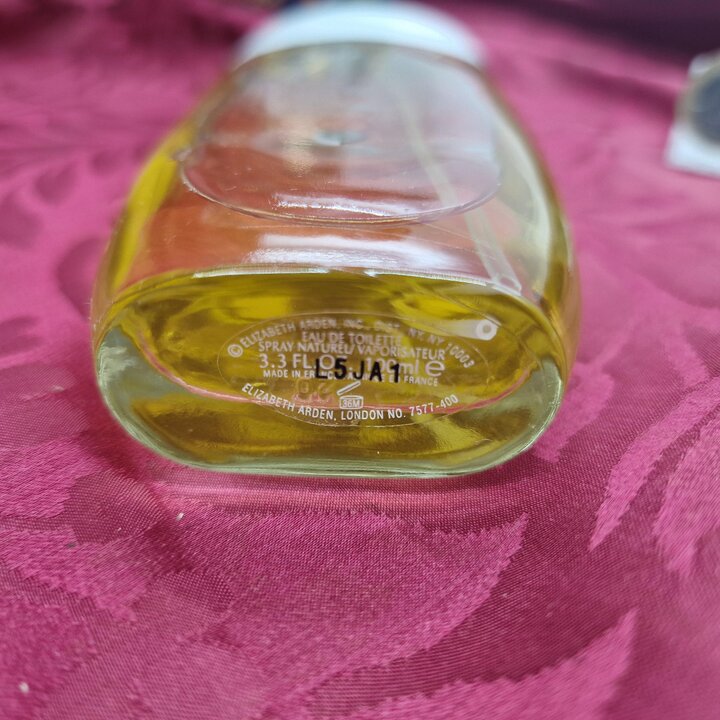 Vintage Eau de Toilette Sunflowers Elizabeth Arden 100 ml 3.3 oz, fabricado em Franca formula original anos 90, quase cheio