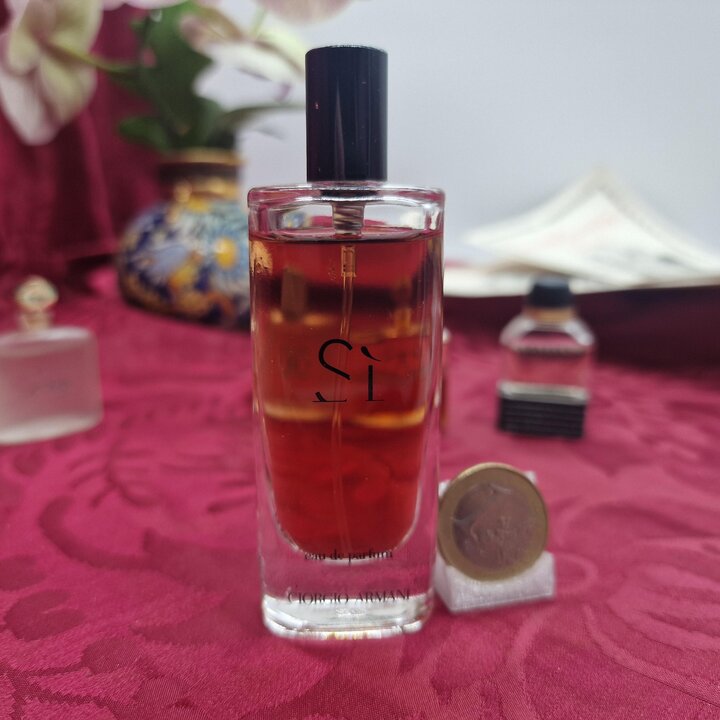 Set mit 6 Vintage Giorgio Armani Miniatur Parfüms, Si 15ml, Gio EDP, Acqua di Gio, Armani Eau Pour Homme Sammler Set