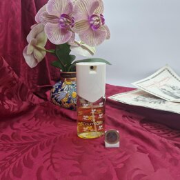 Profumo Vintage Eau de Toilette Eau de Courrèges 45ml Flacone Spray Anni 80 Contenuto al 65 Per Cento