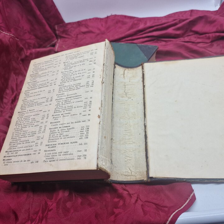 Ingebonden Tijdschriften Vintage, Selecciones del Readers Digest Jaargang 1957 Compleet, 2 Delen, Spaanse Editie, Reclame