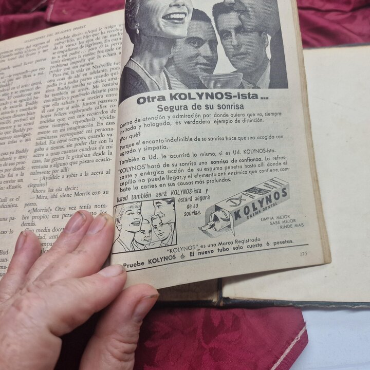 Vintage Bound Magazines Book Set, Selecciones del Readers Digest 1957 Full Year, 2 Volumes, Spanish Edition, Retro Advertising