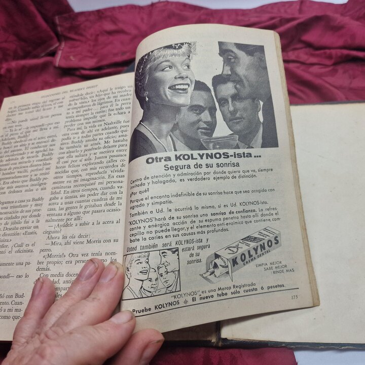 Vintage Bound Magazines Book Set, Selecciones del Readers Digest 1957 Full Year, 2 Volumes, Spanish Edition, Retro Advertising