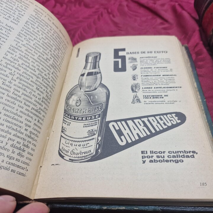 Revues Reliees Vintage, Selecciones del Readers Digest Annee 1957 Complet, 2 Volumes, Edition Espagnole, Publicite Ancienne