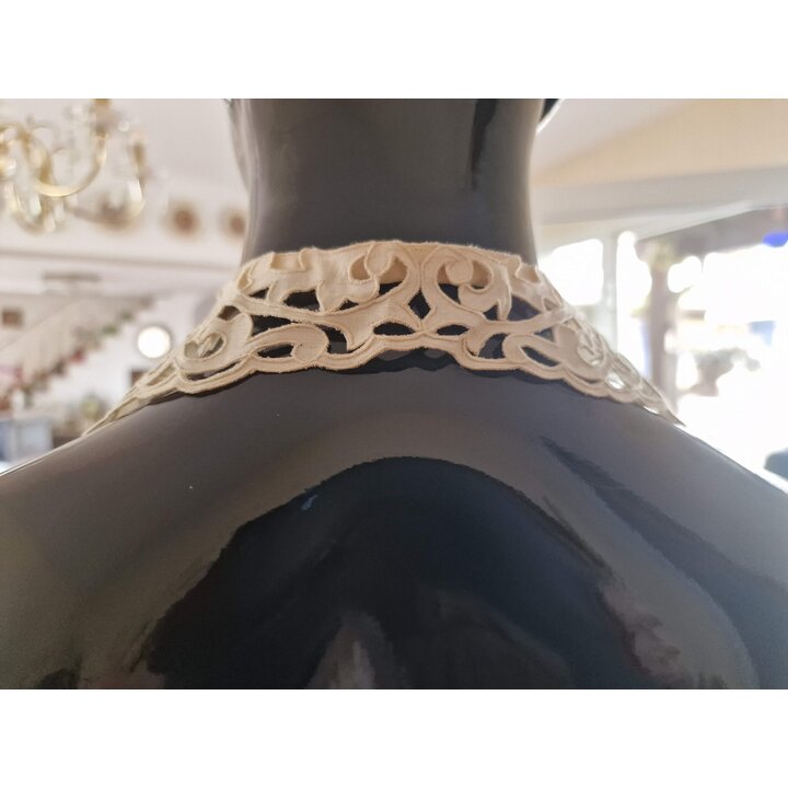 Gola Destacável Anos 1920, Gola de Renda Vintage - Bordado à Mão Richelieu - Algodão Branco Sujo, Bordas Festonadas, Tamanho 40c