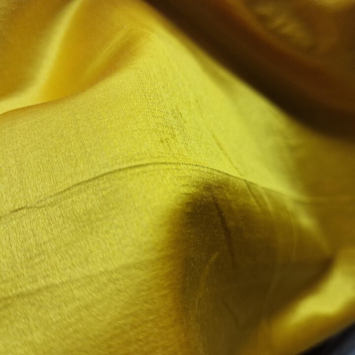 Antike Seide Ende 19. Anfang 20. Jahrhundert Top Zustand Breite 50cm Meterware