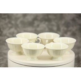Lot de 6 Tasses à Thé sur Pied K and A Krautheim, Tasses en Porcelaine Ivoire Côtelée, Selb Bavaria Allemagne, Vaisselle Vintage