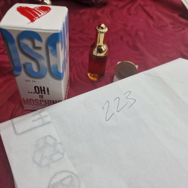Lotto di 4 Miniature Profumo Moschino Collezione Vintage Eau de Toilette con Scatole Anni 80 e 90