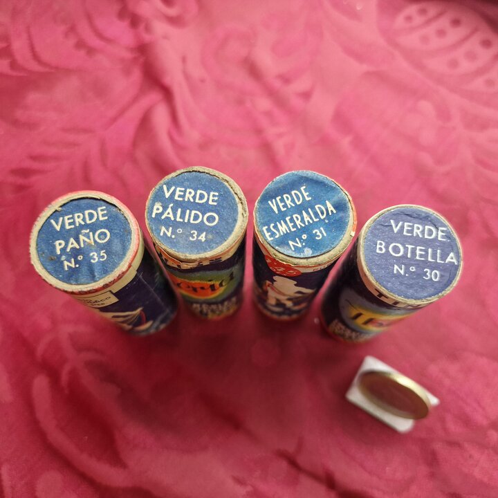 Tintes de Tela Vintage Iberia Juego de Pigmentos Textiles Espanoles Anos 1960 Tubos de Colorante Coleccionables de Barcelona