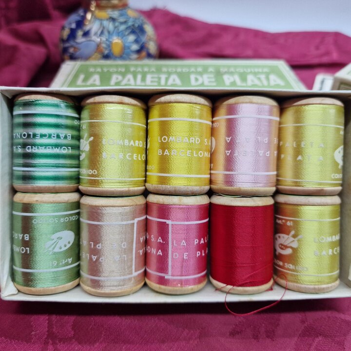 Filo di Rayon Vintage, Lombard Barcelona La Paleta de Plata, Scatola da 10 Rocchetti di Legno, Merceria d Epoca Spagna
