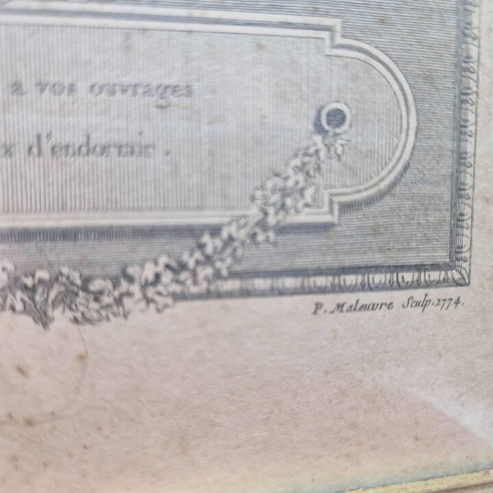 Stary miedzioryt francuski Le Boudoir Pierre Maleuvre wedlug Freudenbergera, Rycina rokoko w ramie pod szklem 1774, Sztuka gabin
