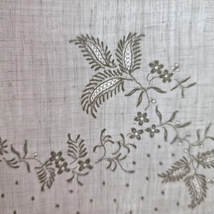 Antiek Linnen Bedset Laken Kussenslopen Calasanz Marti Barcelona, Handgeborduurd Brussels Kant Beddengoed, Trousseau 225x300cm