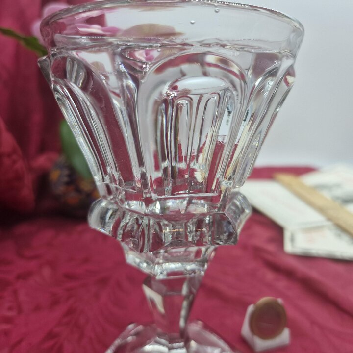 Antiek Wijnglas Lafitnik, UV Reactief Mangaan Glas, Kelkglas 15 cm, Eerste Kwart van de 20e Eeuw