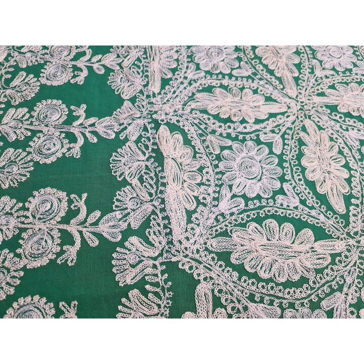 アンティーク手刺繍テーブルクロス 緑のコットンテキスタイル 手仕事チェーンステッチ タンブール刺繍 壁掛けタペストリー 140x140cm 1900年代ヴィンテージインテリア