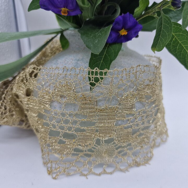 Vintage Gold Metallic Lace Trim Set - Mid-20th Century - 2.4 Meters - 8cm Wide