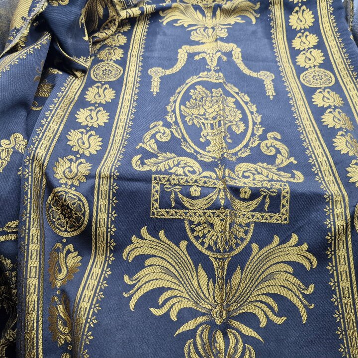Fragment de Tissu Ancien de Valence Soie et Coton, Début XXe Siècle pour Tapisserie, 130 x 80 cm