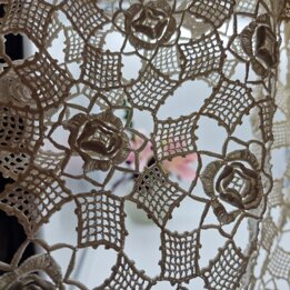 Mantel de Encaje de Ganchillo Grande 260x210 cm - Patrón de Rosas en Relieve Algodón Fino Colcha Cortina