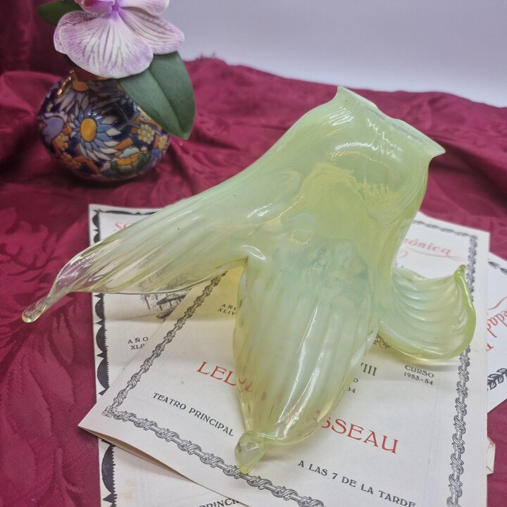 Art Deco Uranium Glas Lampenkap Tulp, Vaseline Glas Bloem Lichtkap, Kraag van 55mm