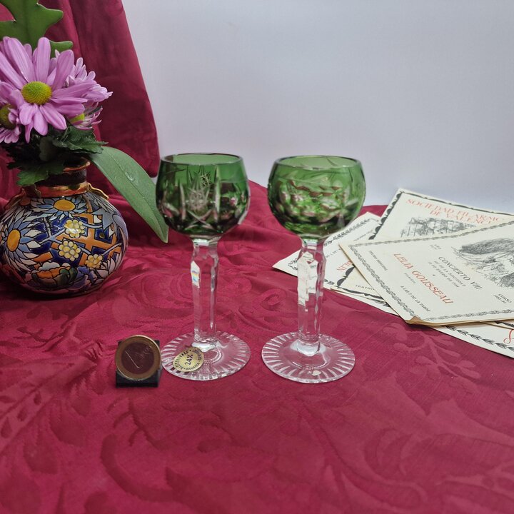 Pair of Roemer Liqueur Glasses, Bavaria 24% Lead Crystal, Green Cut to Clear Traube Pattern, Germany 1970s Vintage Stemware