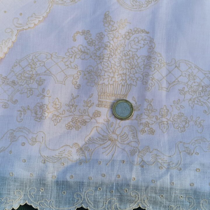 Parure de Lit Vintage Calasanz Barcelone Brode Main Batiste Drap 2 Taies d Oreiller Monogramme FJ 3 Pieces Milieu du Siecle