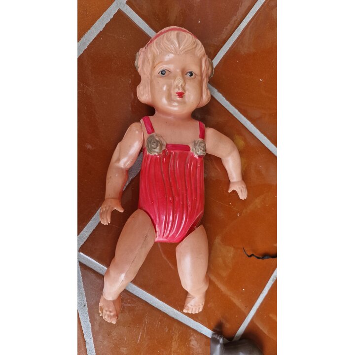 Bambola di celluloide antica giocattolo giapponese, Marchio Stella H Made in Japan, Costume rosso, Anni 50 da collezione da rest
