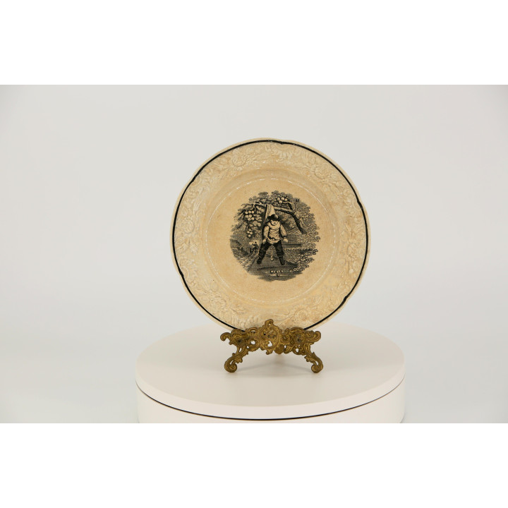 Assiette Française XIXe "Le voleur de pommes"