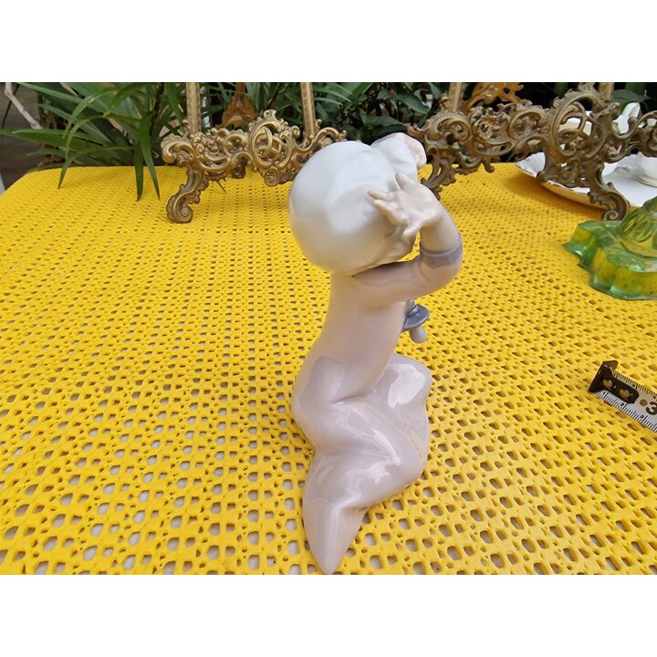 Фарфоровая фигурка Lladro 1464 Девочка с соской Сальвадор Дебон, винтажная испанская скульптура 1982, коллекционный тонкий фарфо