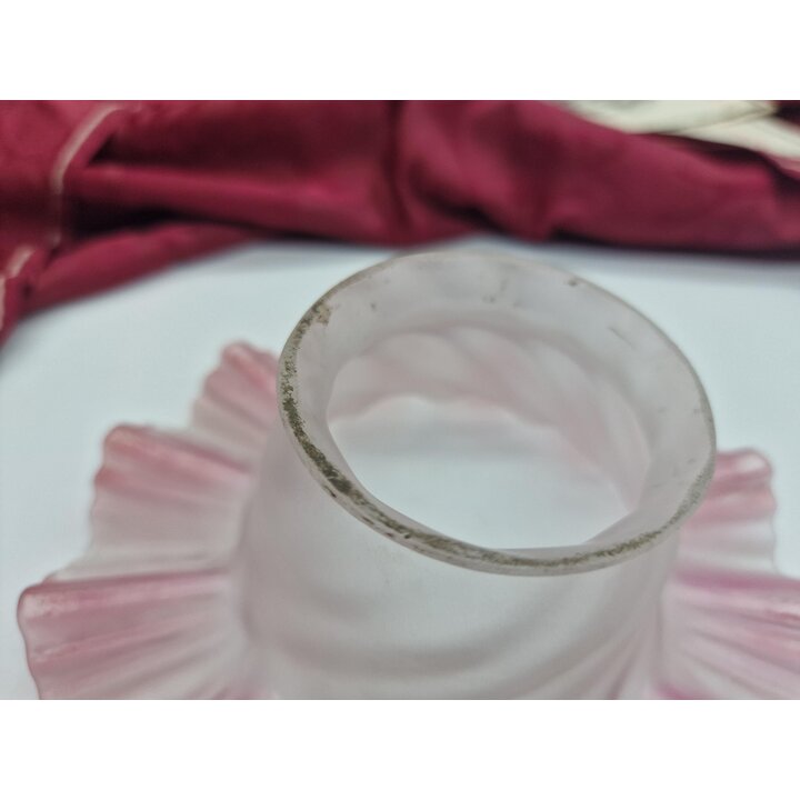 Frosted Glass Lampshade Replacement Pink Ruffled Tulip Globe Vintage Victorian Satin Glass Shade for Sconce Pendant Lamp Bedroom