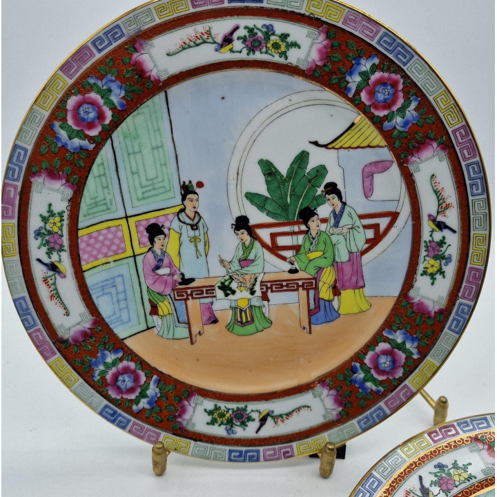 Zestaw 4 Talerzy Porcelanowych Famille Rose, Chiny 1970