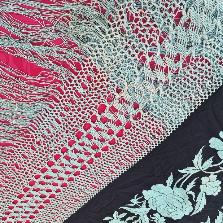 Antique Manila Shawl, Silk Wrap and Spanish Mantoncillo, 19th Century, Hand Embroidered Double Sided, Macrame Fringes, Wedding S