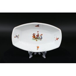 Oval Jäger Eisenberg Plate with Children Scenes - German Porcelain, 1950