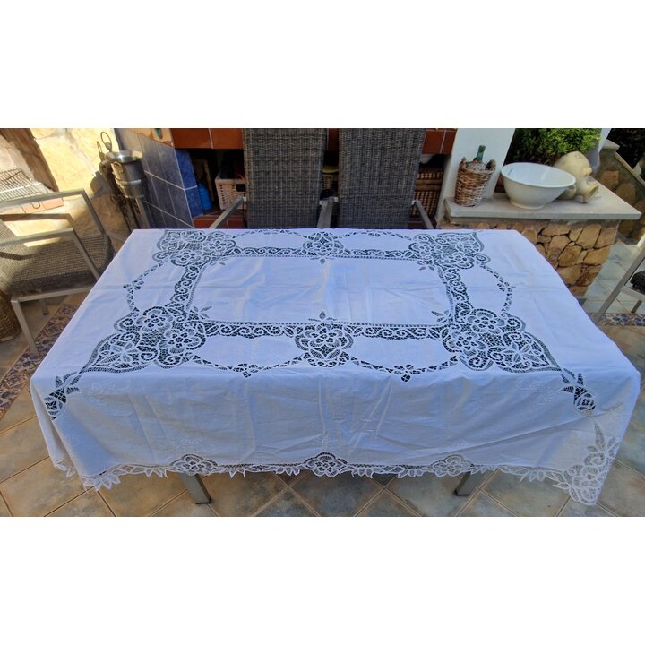 Vintage Linen Tablecloth, Lace Table Cover, Hand Embroidered Overlay, Renaissance Cantu Style Lace, White Rectangular Cloth, Din