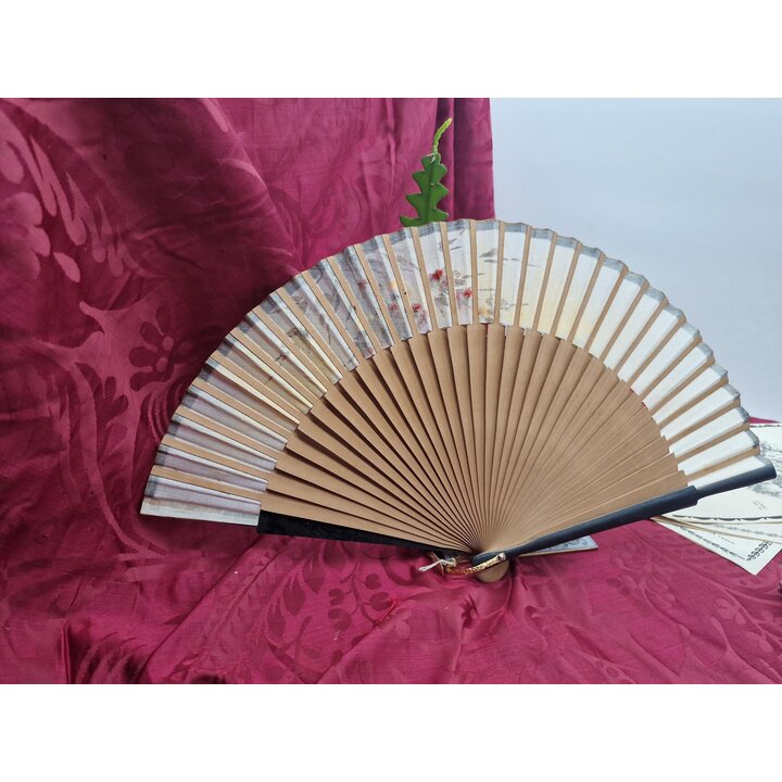 Neu Vintage Spanischer Handfächer Handbemalt Holz Baumwolle Abanico, Blumendesign, Signiert Mid Century 1960er, Länge 23 cm