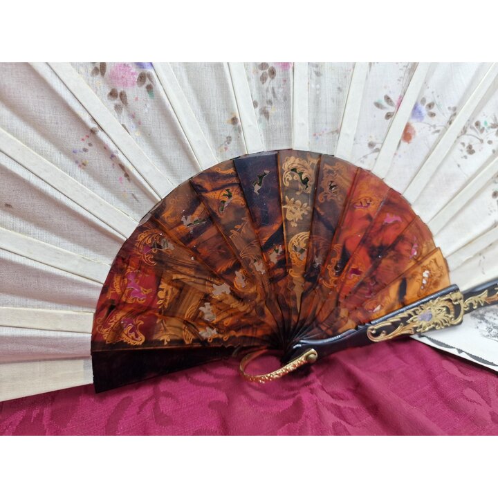 Leque Espanhol Vintage Abanico Anos 60 Tecido Pintado a Mao Imitacao Tartaruga Carey Dourado Leque Dobravel Espanha 24 cm