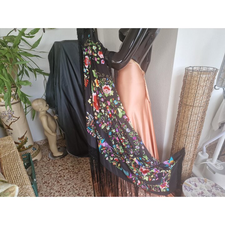 Mantón de Manila, Chal Español, Mantoncillo, Bordado a Mano de Dos Caras en Seda Negra, Flores y Pájaros, Flamenco, Boda, Fiesta