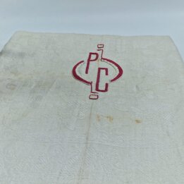 Antyczny Ręcznik Lniany Żakard 1920 z Monogramem Kubistycznym PC - Nieprany