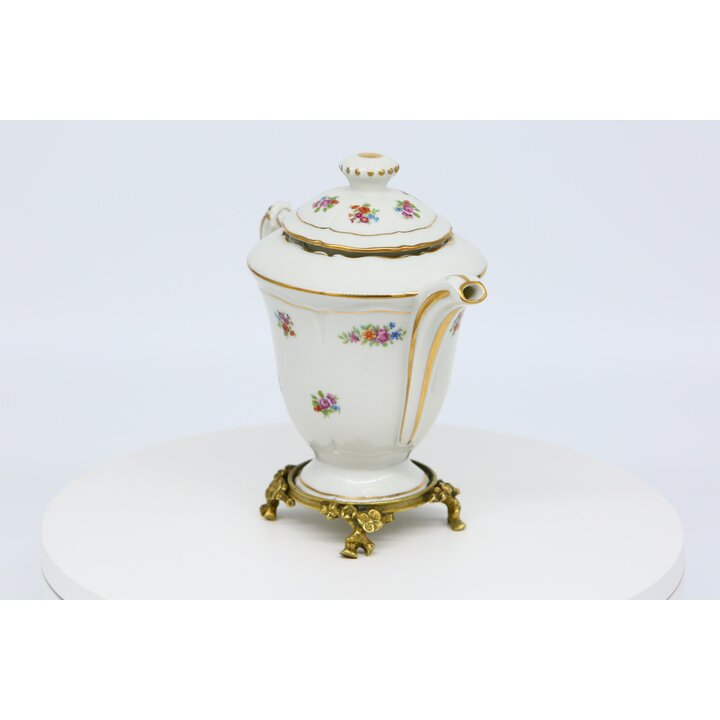 Фарфоровый чайник Limoges на бронзовой подставке, Porcelaines Pallas цветочный заварник с позолотой, посуда Франция, 19 см, 1980