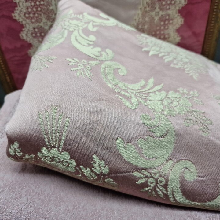 Vintage Spanish Fallera Fabric - Lilac Damask Gold Brocade - 51" 130cm Wide - vintage jacquard - Luxury Interior Upholstery & Cr