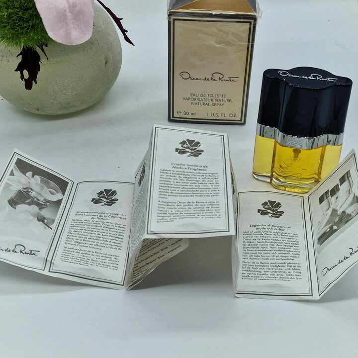 Винтажные Духи Oscar de la Renta Eau de Toilette 30мл EDT Спрей, Редкий Коллекционный Аромат 1990х, Формула Stern Sanofi Beauté 