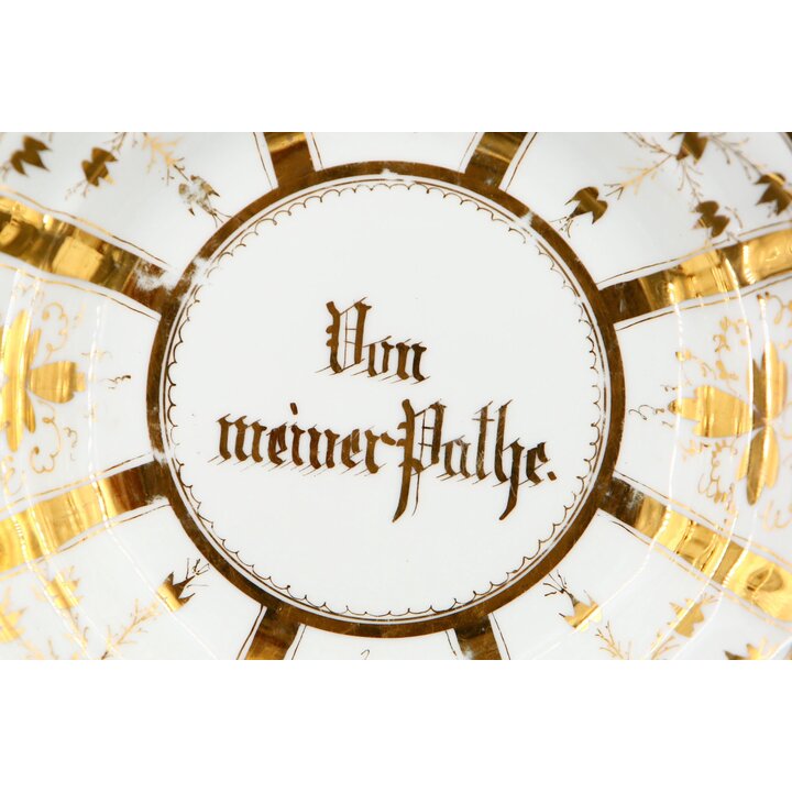 Niemiecki talerz pamiątkowy z białej porcelany i złota, Von meiner Pathe, ok. 1930-1950