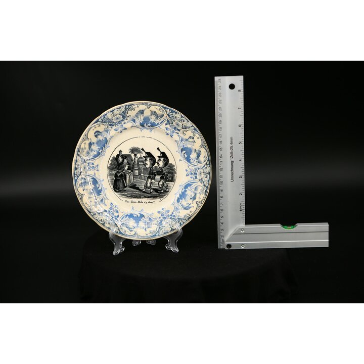 Assiette satirique Sarreguemines - céramique opaque, env. 1875-1900
