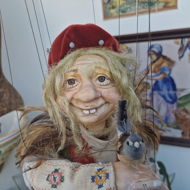 Papageno und Papagena Künstler-Marionetten aus Mozarts Zauberflöte, Gips- und Antiquitäten-Textilpuppen von Designer Maxi