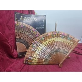 Vintage Hand Fan Sarah Bernhardt Collector Spanish Wood Fan Floral Hand Painted Folding Fan with Booklet 23 cm