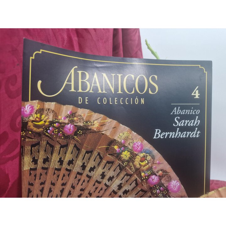 Wachlarz Kolekcjonerski Sarah Bernhardt Drewniany Malowany Ręcznie Kwiaty Wachlarz Hiszpański Vintage 23 cm