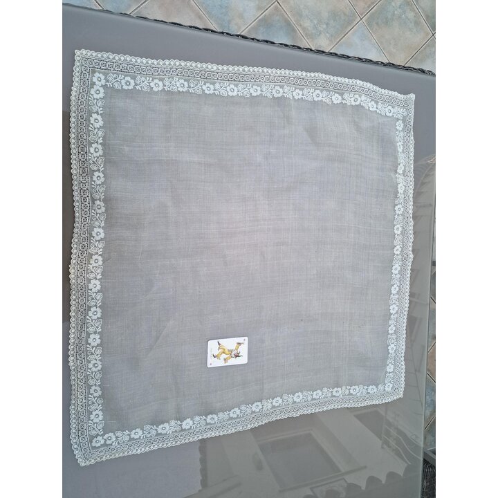 Antikes Organza Kopftuch Handgestickt Spitzen Borde Schleier Mantilla 70x70 cm Vintage Stickerei Deckchen Tischlaeufer