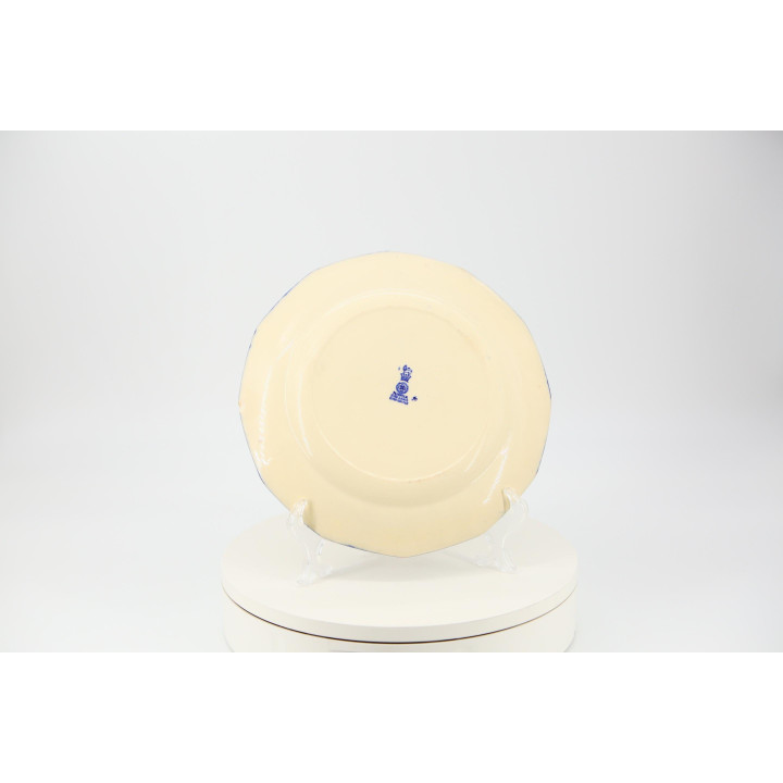 Антикварная тарелка Royal Doulton Norfolk (1912)