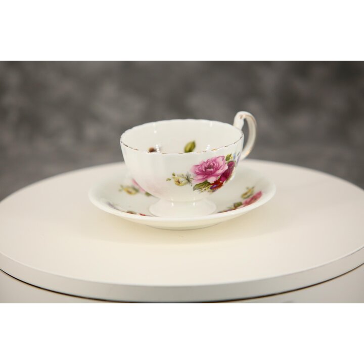 Tazza da Tè con Piattino - Porcellana Vintage con Rose Stile Inglese, Duo da Tè Senza Marchio, 170 ml
