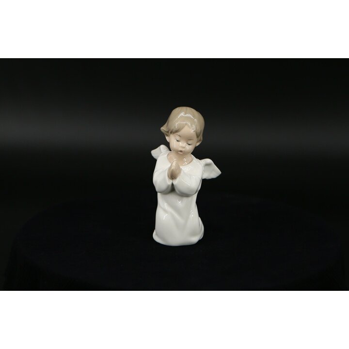 祈る天使のフィギュリン - リヤドロ Daisa 1977 スペイン製 - 光沢のある磁器製ケルビム彫刻 - ヴィンテージ 1970年代 宗教美術 キャビネット用の置物