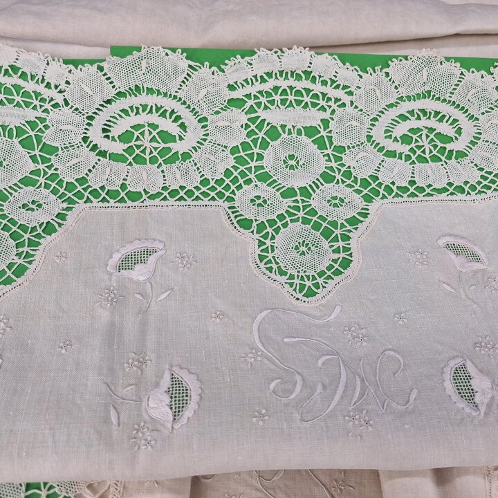 Bedlinnenset: linnen, Jaren 1920, MCS, Art deco, Handgemaakte kloskant